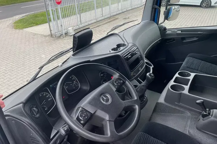 Mercedes ATEGO 1218, 1318 FIRANKA zdjęcie 8