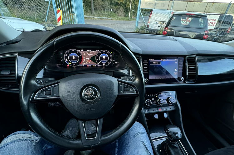 Skoda Kodiaq 1.5 tsi automat panorama skóry lull led rada Navi kamera 7.osb. 1.r.gw zdjęcie 26