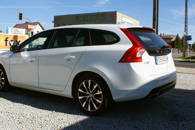 Volvo V60 zdjęcie 3