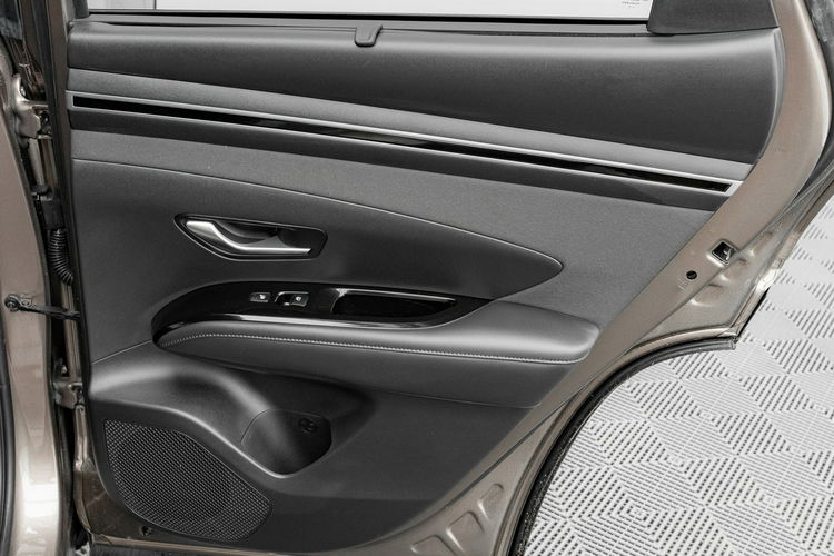 Hyundai Tucson GD216YP#1.6 T-GDi HEV Platinum 2WD Podgrz.f I kier Salon PL VAT 23% zdjęcie 33