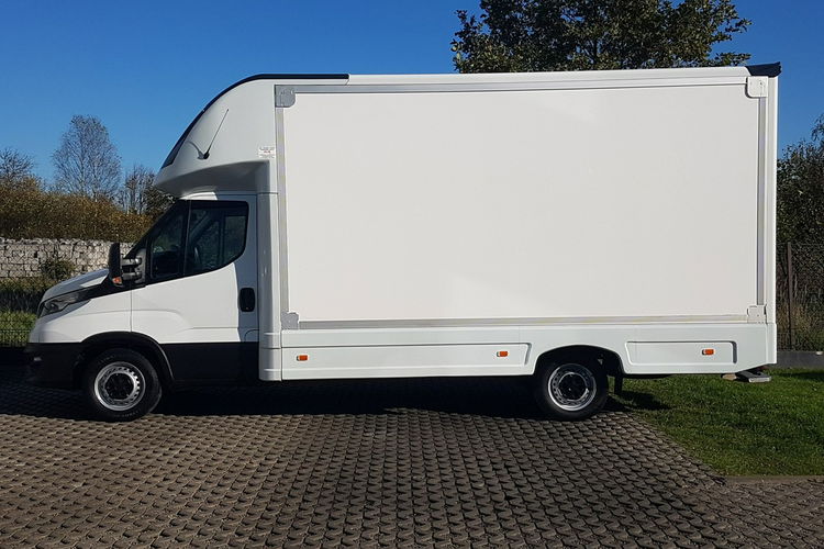 Iveco Daily KONTENER NISKOPODŁOGOWY 4.43x2.23x2.42 SKLEP FOODTRUCK KAMPER KLIMA zdjęcie 11