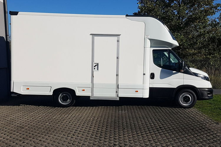 Iveco Daily KONTENER NISKOPODŁOGOWY 4.43x2.23x2.42 SKLEP FOODTRUCK KAMPER KLIMA zdjęcie 12