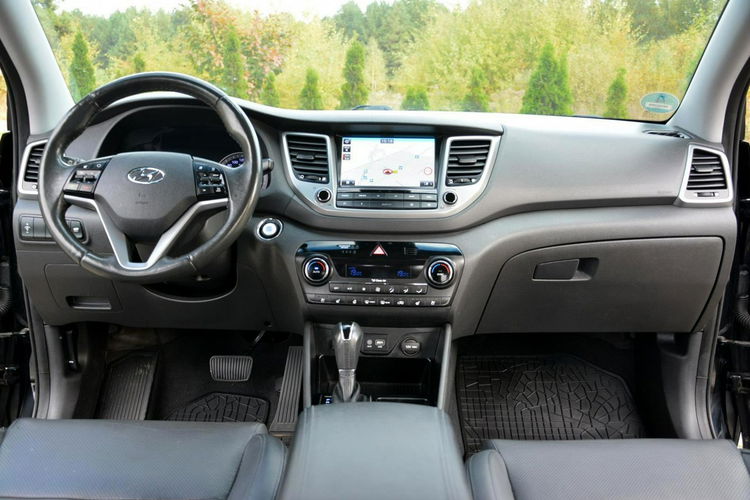 Hyundai Tucson 2.0CRD-I 185KM Skóry Ledy bi-Xenon 4WD Navi Kamera Park Assist ALU19 zdjęcie 24