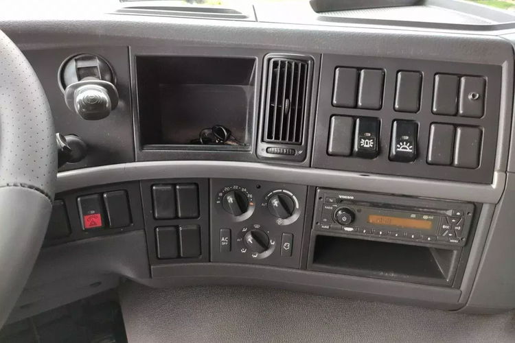 Volvo FMX 410 6x4 13L HDS Radiowy Hydroburta zdjęcie 31