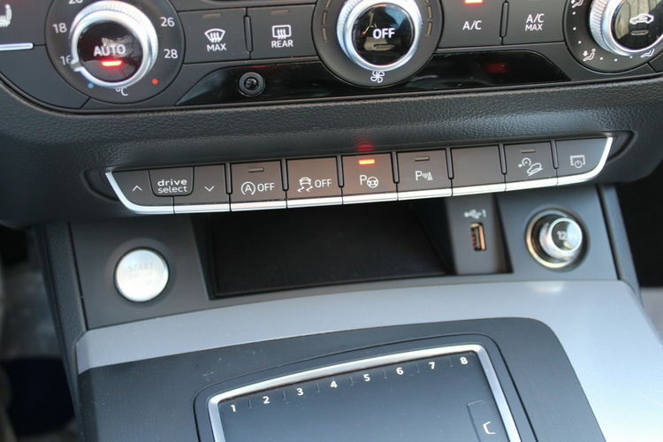 Audi Q5 S-LINE Skóra Led Kamera Quattro 245HP F-vat Salon Polska zdjęcie 27