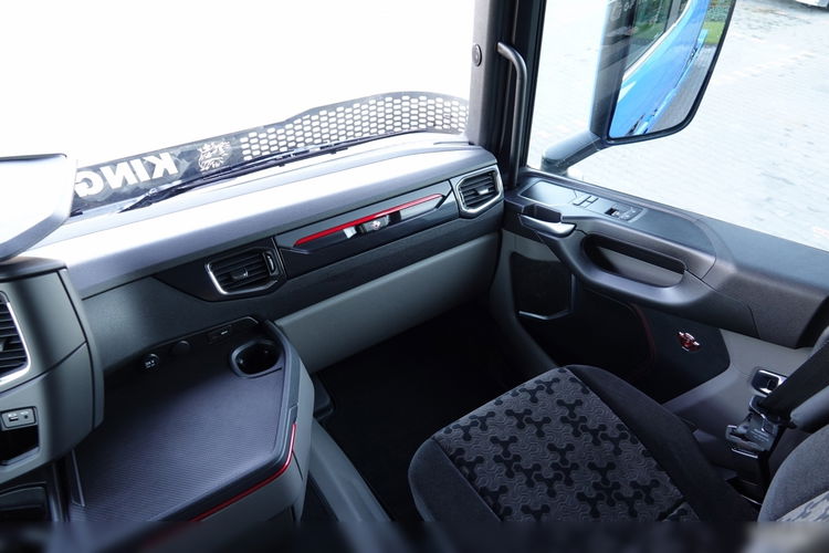 Scania R 530 / V8 / 2021 ROK / RETARDER /I-PARK COOL WEBASTO / TV / NAVI / PO ZŁOTYM KONTRAKCIE SERWISOWYM zdjęcie 33