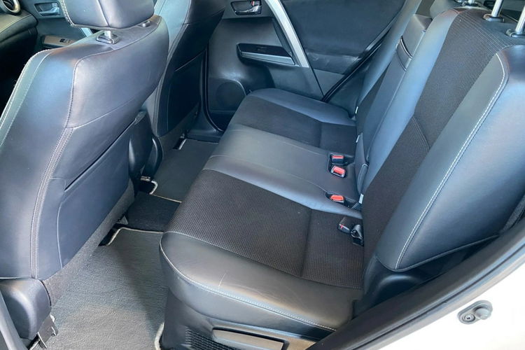 RAV-4 Toyota RAV4 4X4, Hybryda/Non stop serwis/Zadbana/Automat, 1 Wł,  zdjęcie 31