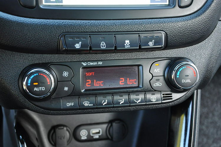 Kia Cee'd GT-Line Ledy Bixenon Panorama Navi Kamera Parkr. z Niemiec zdjęcie 31