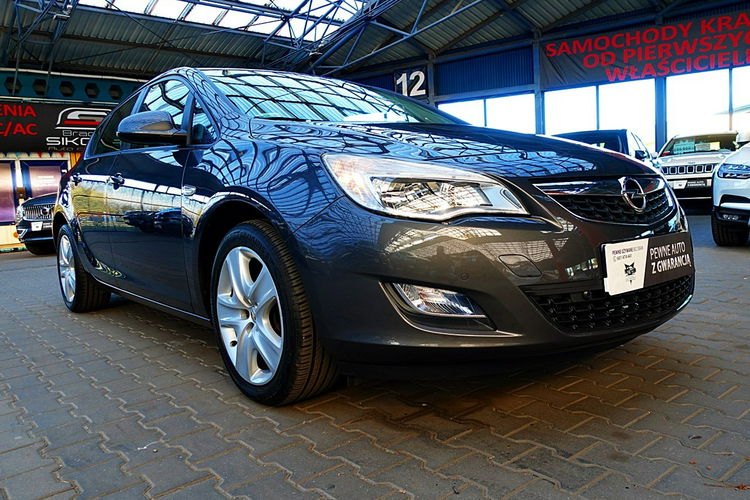 Opel Astra 150 EDITION 2xPDC 1.6 16V Benzyna 3Lata GWARANCJA I-wł Kraj Bezwypad 4x2 zdjęcie 8