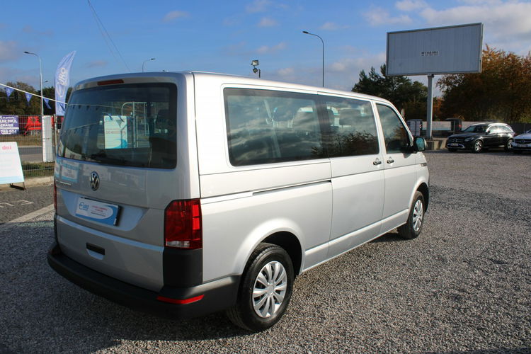 Volkswagen Transporter 9 miejscowy F-VAT Salon Polska LONG Gwarancja zdjęcie 5