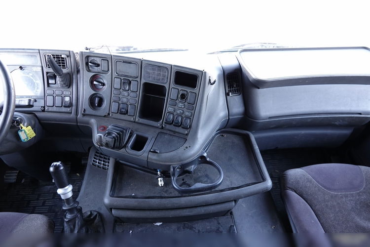 Scania 124L 420 / SPROWADZONA / 700 tys.km !!! / HYDRAULIKA / MANUAL / zdjęcie 29