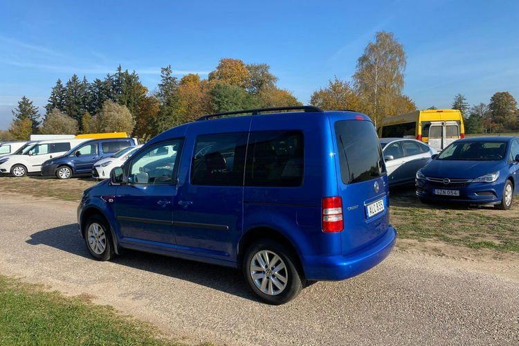 Volkswagen Caddy 2.0 MPI 109 KM 5 osobowy przebieg jedyne 43tys km NOWY Gaz/LPG zdjęcie 4