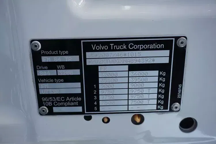 Volvo / FMX / 420 / E 6 / BETONOMIESZARKA / 8 X 4 / TRIDEM zdjęcie 11