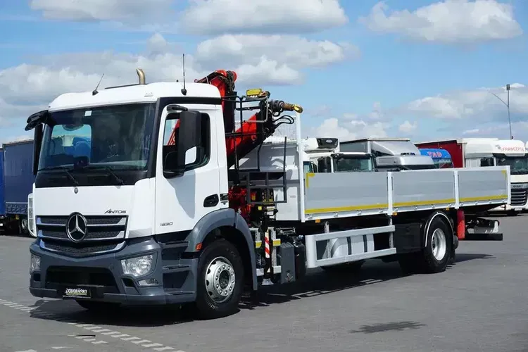 Mercedes ANTOS / 1830 / ACC / SKRZYNIOWY + HDS / HIAB FASSI 110 / DŁ . 7.9 M zdjęcie 3