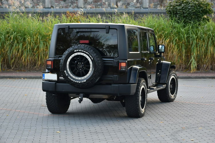 Jeep Wrangler Sahara 3.6 V6 284KM Automat 2015r. 4x4 IDEALNY Climatronic zdjęcie 6