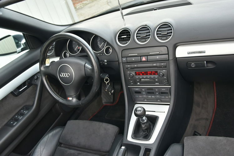 Audi S4 Quattro 4.2 V8 MPi 344KM Manual 2004r. Xenon Skóra 138tkm Polecam zdjęcie 8