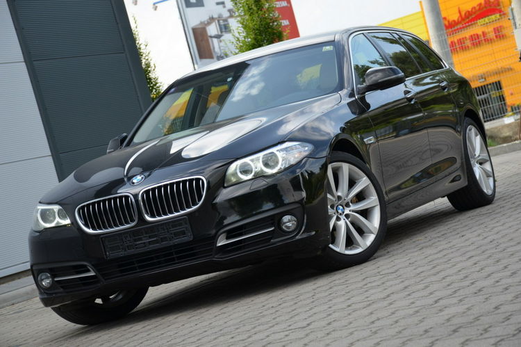 BMW 530 Czarna 530D 258KM Lift 6WB Serwis Jasna Skóra Navi Start/Stop pamięci zdjęcie 17