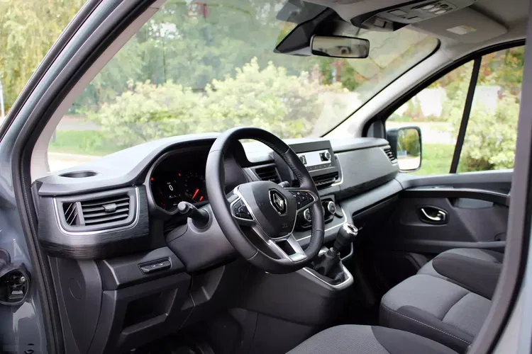 Renault trafic zdjęcie 45