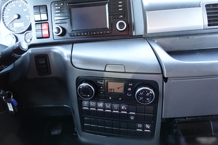 MAN TGS 18.440 / RETARDER / NISKA KABINA / KOMPRESOR GHH Rand CS 050 / EURO 6 / SPROWADZONY / PO KONTRAKCIE SERWISOWYM zdjęcie 32