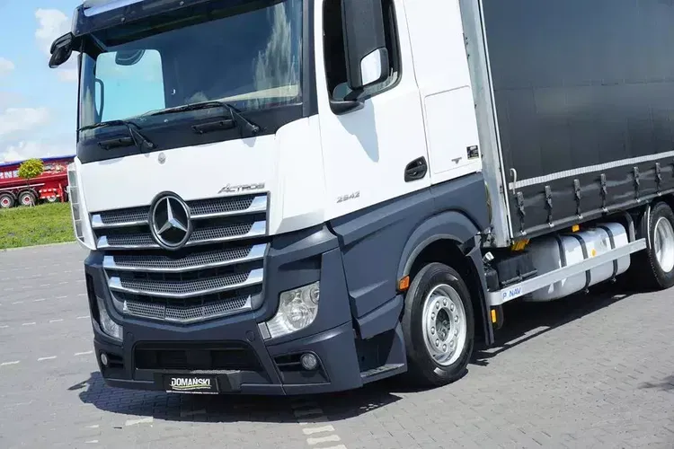 Mercedes ACTROS / 2542 / ACC / EURO 6 / ZESTAW PRZESTRZENNY 120 m3 zdjęcie 29