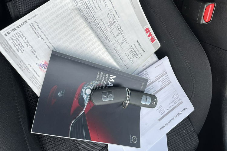 Mazda 3 2.0 Automat Grzane Fotele Kierownica Climatronic Navi TUV Bezwypadkowy zdjęcie 33