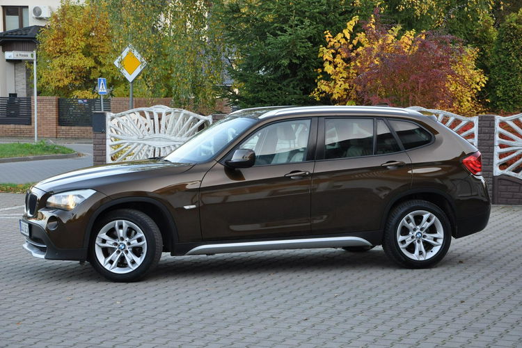 BMW X1 2.0(150KM) xenon Skóry Navi Ringi Parktronic 137 przebiegu z Niemiec zdjęcie 4