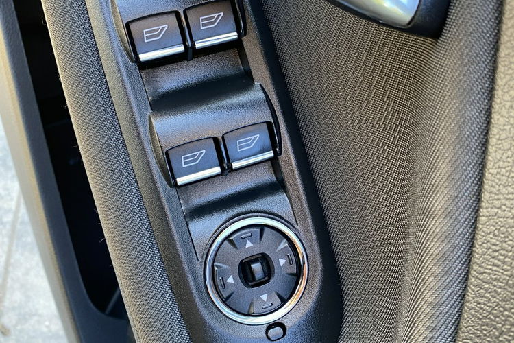 Ford Mondeo Bardzo zadbana - oryginalny przebieg zdjęcie 17