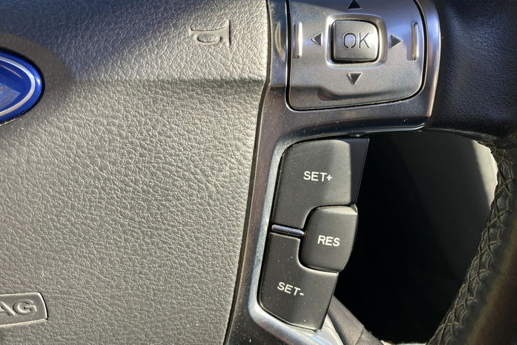 Ford Mondeo Bardzo zadbana - oryginalny przebieg zdjęcie 30