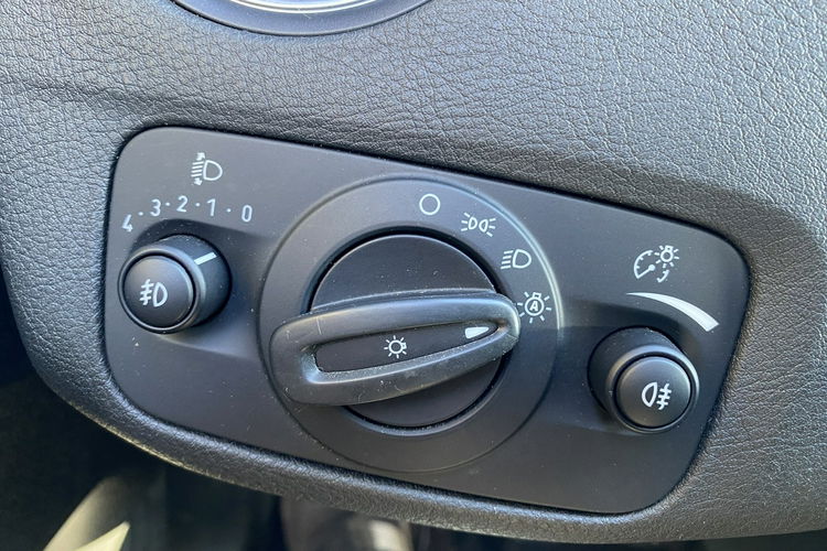 Ford Mondeo Bardzo zadbana - oryginalny przebieg zdjęcie 31