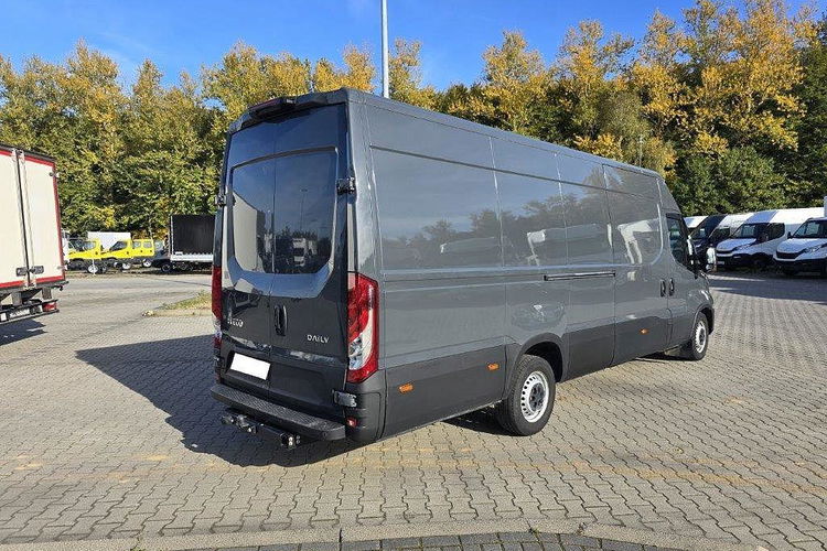 Iveco DAILY 35S18 zdjęcie 3