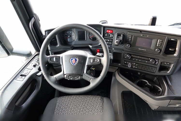 Scania R 540 / RETARDER / 12. 2020 ROK / CAŁA NA PODUSZKACH / OPONY 100% / PO KONTRAKCIE SERWISOWYM  zdjęcie 29