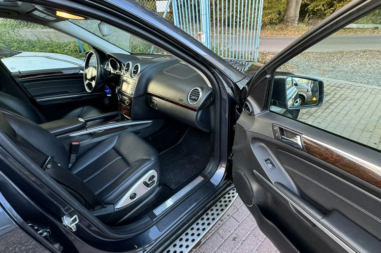 Mercedes GL 450 V8 + gaz 7.os bezwypadkowy 1 wl perfect stan 1.r.gwarancji zdjęcie 31
