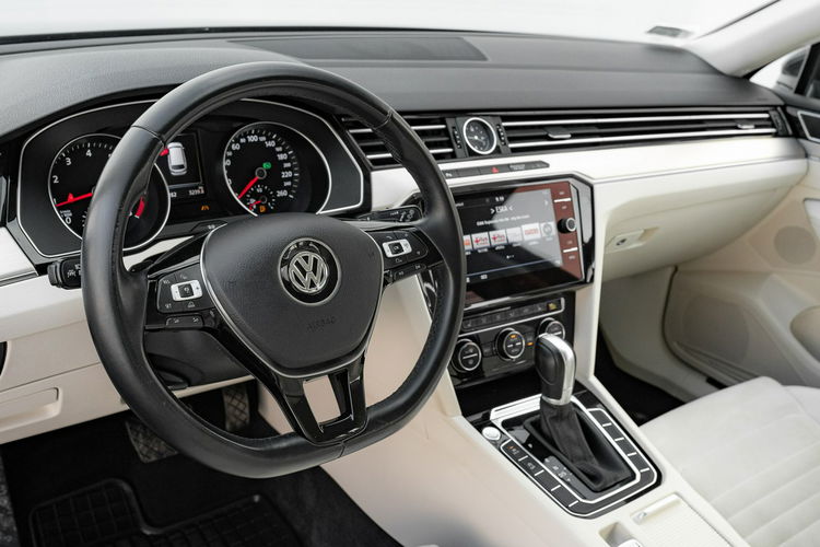 Volkswagen Passat WD6957H#2.0 TSI Highline DSG Podgrz.f i szyba Salon PL VAT23% zdjęcie 6