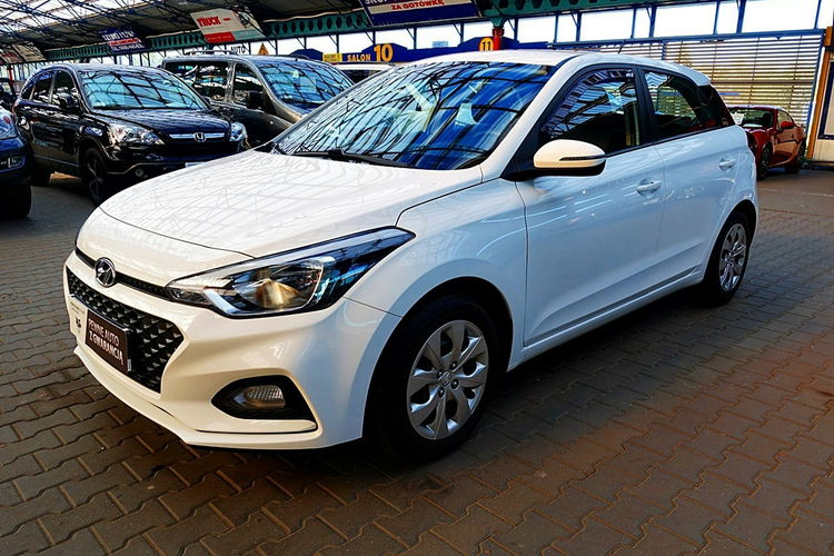 Hyundai i20 3 Lata GWARANCJA I-wł Kraj Bezwypadkowy ASO FV23% ESP 16V 4x2 zdjęcie 35