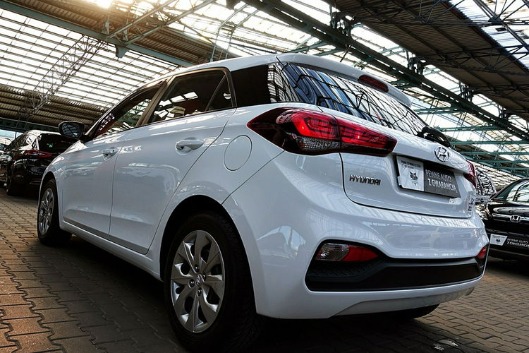 Hyundai i20 3 Lata GWARANCJA I-wł Kraj Bezwypadkowy ASO FV23% ESP 16V 4x2 zdjęcie 42