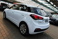 samochód osobowy Hyundai zdjęcie 50