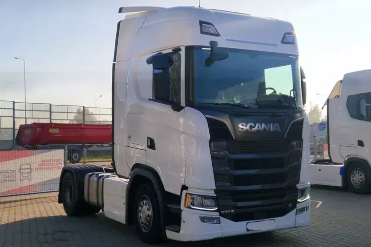 Scania S530A4x2NA V8 zdjęcie 2