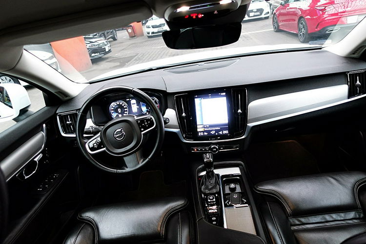 Volvo V90 Cross Country HARMAN/kardon MASAŻE 3Lata GWAR I-wł Kraj Bezwypad D5 235KM 4x4 FV23% zdjęcie 10