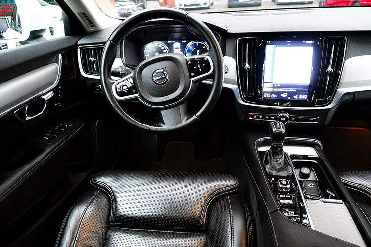 Volvo V90 Cross Country HARMAN/kardon MASAŻE 3Lata GWAR I-wł Kraj Bezwypad D5 235KM 4x4 FV23% zdjęcie 11