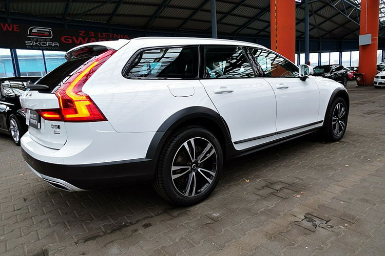 Volvo V90 Cross Country HARMAN/kardon MASAŻE 3Lata GWAR I-wł Kraj Bezwypad D5 235KM 4x4 FV23% zdjęcie 66