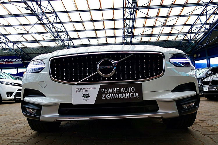 Volvo V90 Cross Country HARMAN/kardon MASAŻE 3Lata GWAR I-wł Kraj Bezwypad D5 235KM 4x4 FV23% zdjęcie 72