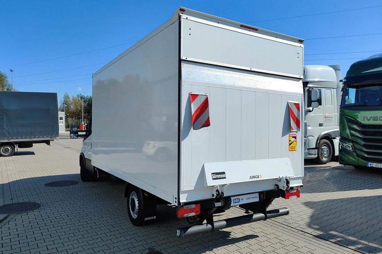 Iveco DAILY 35S16 zdjęcie 3