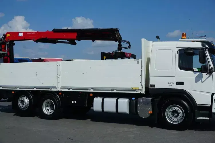 Volvo FMX / 370 / 6 X 2 / SKRZYNIOWY + HDS / HMF 2000 L3 / OŚ SKRĘTNA / CHWYTAK zdjęcie 28