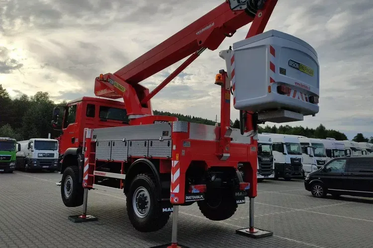 MAN TGM 18.280 4x4 Zwyżka Bison Palfinger TKA 28 Podnośnik Koszowy zdjęcie 36