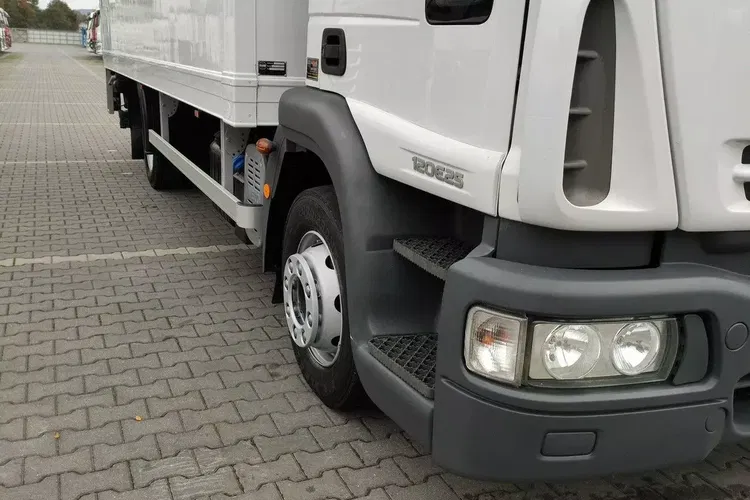 Iveco Eurocargo 120E25 Chłodnia Agregat Thermo King MD-300 E-5 zdjęcie 13