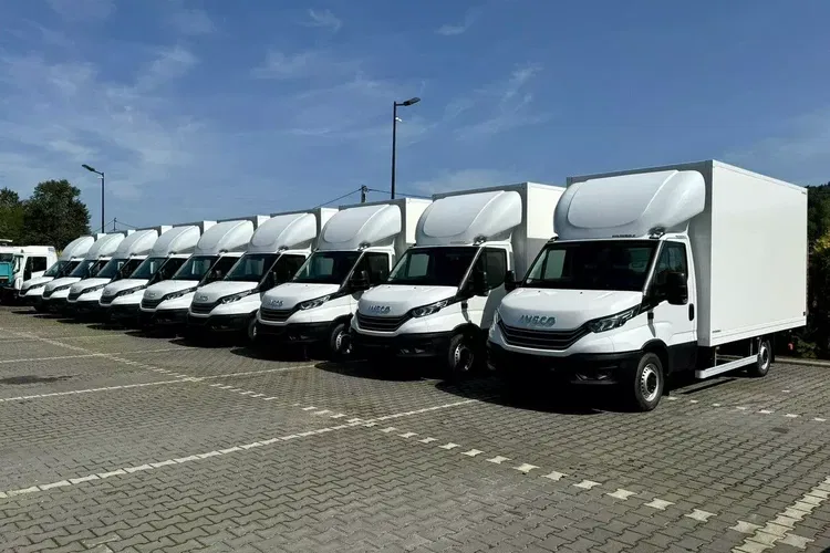 Iveco Daily 35S18 zdjęcie 1