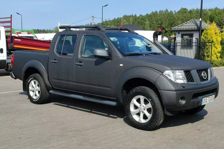 Nissan navara zdjęcie 8