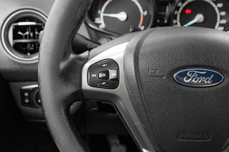 Ford Tourneo Courier WD9927S#1.5 TDCi Titanium Podgrz.f, szyba Cz.cof Salon PL VAT 23% zdjęcie 19