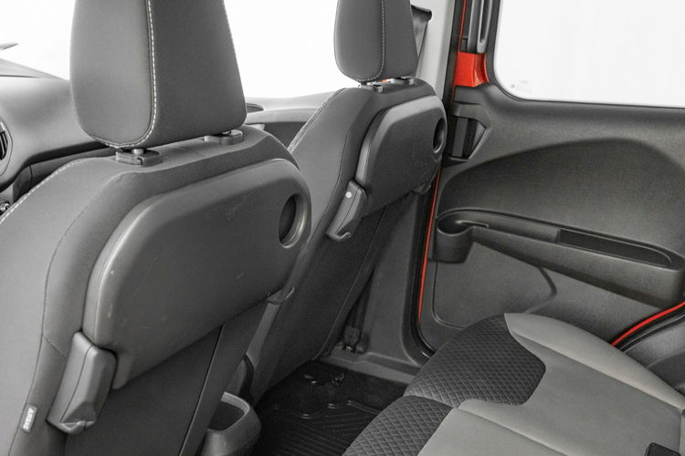 Ford Tourneo Courier WD9927S#1.5 TDCi Titanium Podgrz.f, szyba Cz.cof Salon PL VAT 23% zdjęcie 24