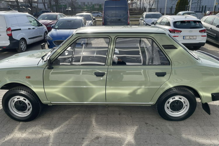 Skoda 120 Stan perfekcyjny, kolekcjonerski zdjęcie 4